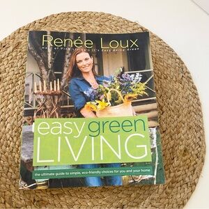 Easy Green Living (paperback) by Renée Loux
